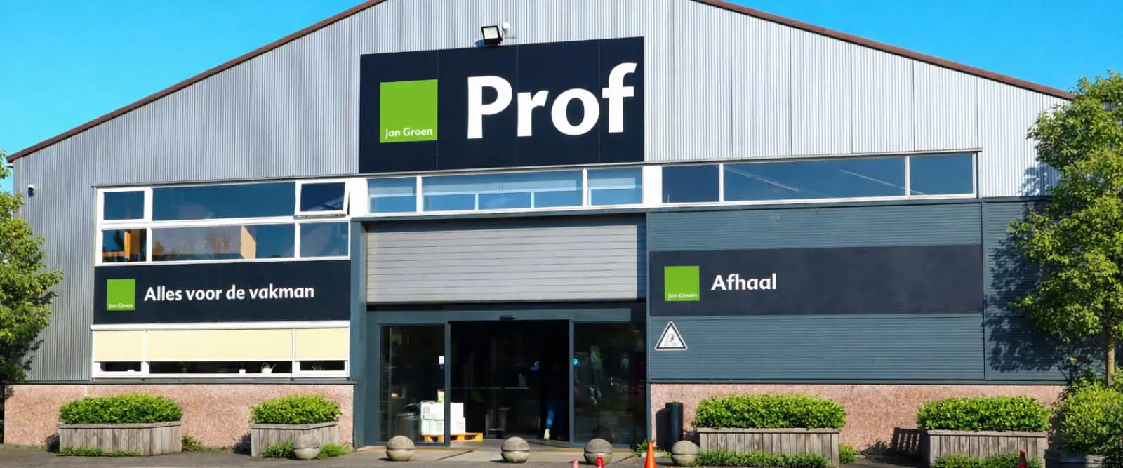 Voorkant Jan Groen Tegels Prof winkel